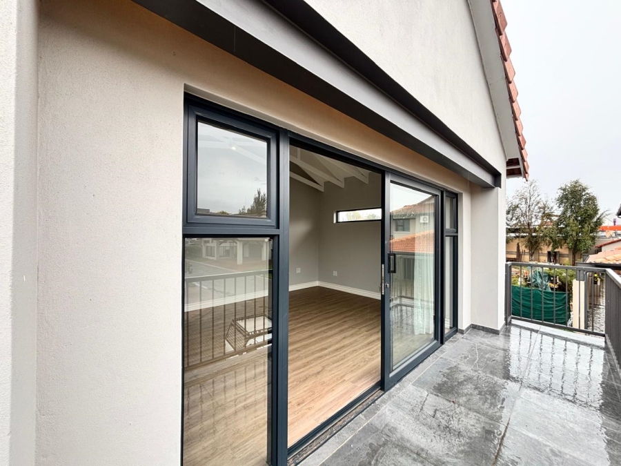 4 Bedroom Property for Sale in Grimbeeck Park North West